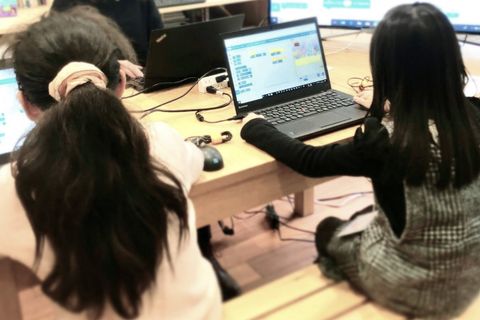 女性スタッフ在中。小さなお子さまや女の子の受講も増えています。