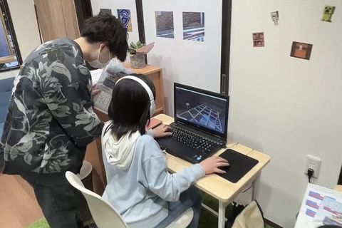 わからないところは講師が丁寧にサポートします。