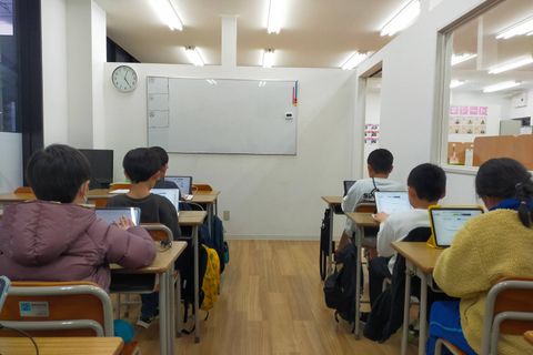 少人数制で楽しく夢中になって取り組めます！