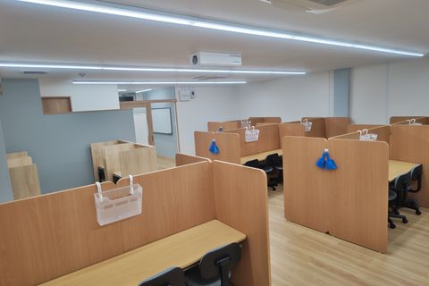 教室の内観です。