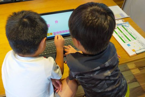 プログラミングで順序立てて物事を考える力が身につきます