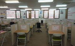 教室は明るく楽しい雰囲気です！