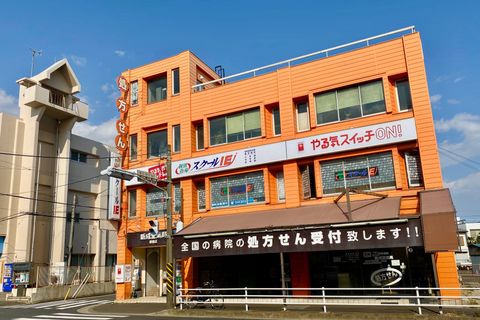 JR東海道本線 戸塚駅よりバス「横浜医療センター前」下車