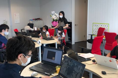 授業の様子１女の子もいるよ！