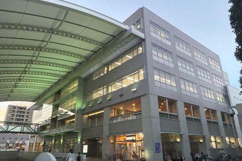 DOUTORさん横入口から入店下さい。