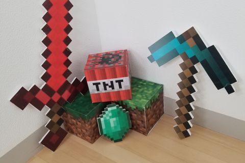 体験会ではマイクラのアイテムが飾ってあるよ
