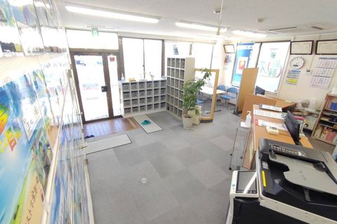 受付スペースです。常に清潔な状態でお待ちしております。
