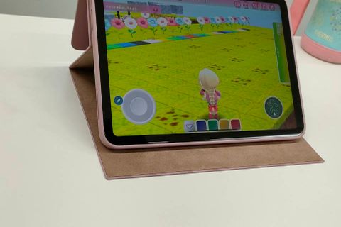 いっしょうけんめいに生徒さんが作った作品に。