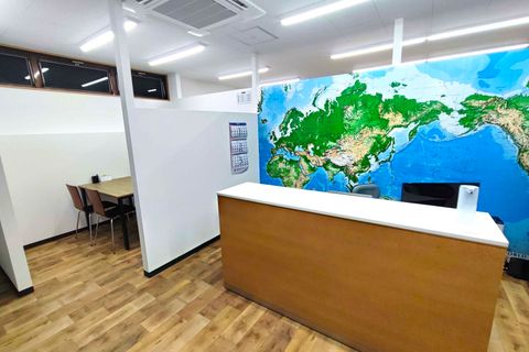 新しいきれいな校舎でお待ちしております。