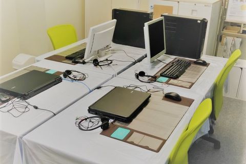 少人数のアットホームな教室