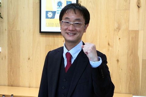 呉校の講師です