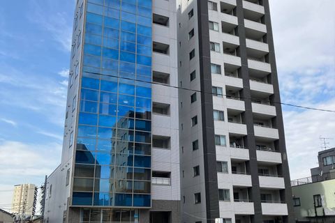 教室は向かって左側のビルの２階となります。