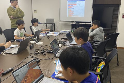 中級コースの授業風景です。