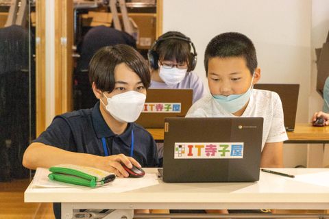 お子様の興味やレベルに合わせて指導いたします！