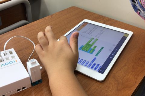 iPadを使ってビジュアルプログラミング！