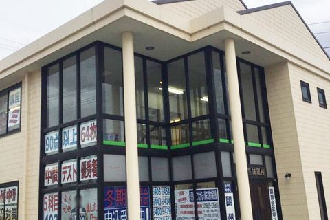 妹尾校の外観です