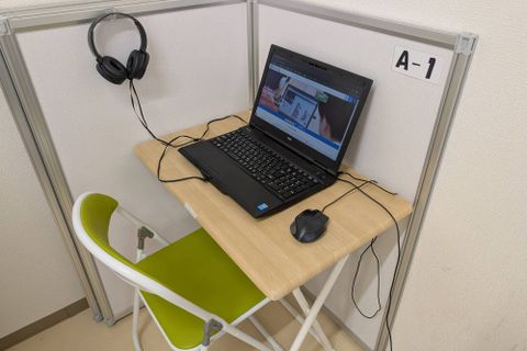 パソコン等の設備は万全！講師も研修しておりサポート体制もしっかりできています！