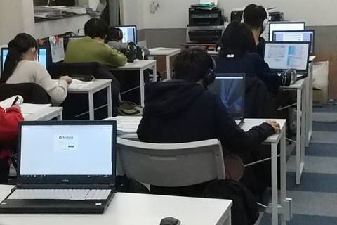有希塾プログラミング教室　授業の様子