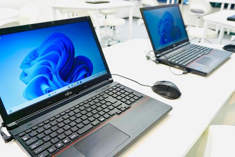 動作もサクサク！Core i7（ハイスペック!!）のパソコンを使ってプログラミングしよう！