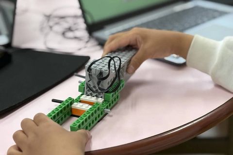 レッスンの様子ロボ__1_.jpg