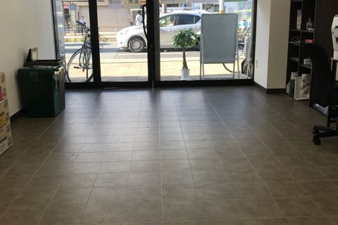エンペサール内観