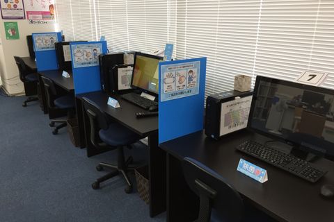 コロナ対策も万全にして授業を行っています