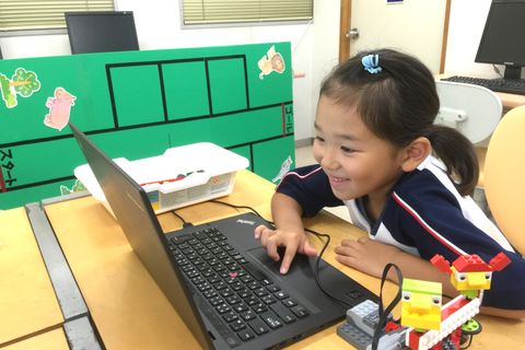 楽しくプログラミングに挑戦中！