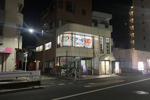 大通りに面しているため夜でも安心です！