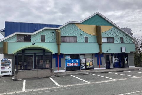 校舎外観