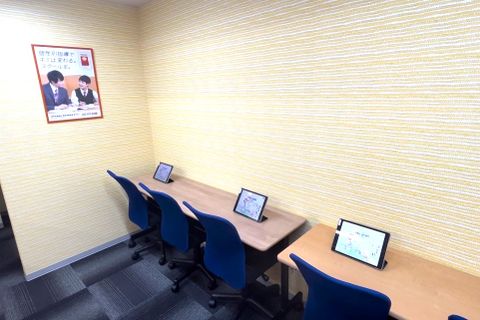 ゲーム感覚で本格的なプログラミングを学べます！