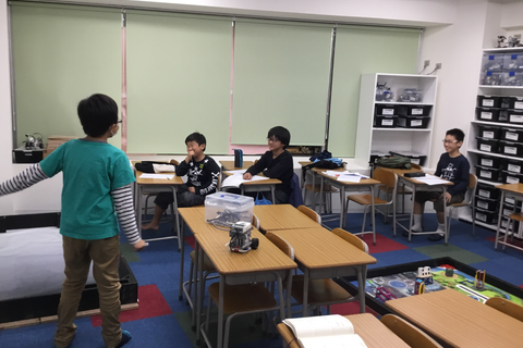 二子玉川校は2018年に、玉川高島屋から道を挟んだ場所に開校した新しい校舎です。
