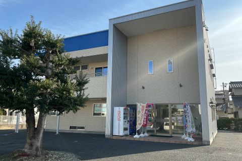 校舎外観