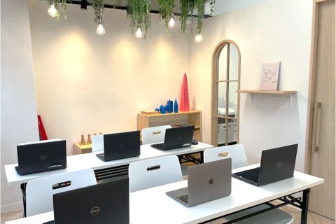 2023年12月OPEN！新しく綺麗な教室です！