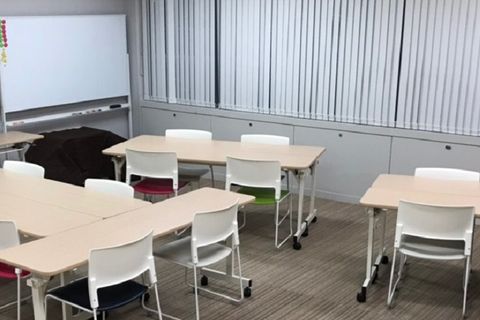 【プログラボ六甲道】ＪＲ六甲道駅すぐですので、便利に、安全に通っていただけます。 生徒のみなさんは、神戸市灘区、東灘区、中央区を中心に幅広く在籍しています。