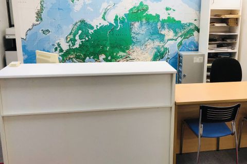 受付は2階です！お気軽にお越しください！