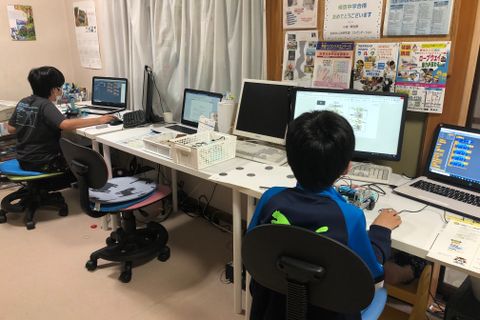 もののしくみ研究室　授業風景