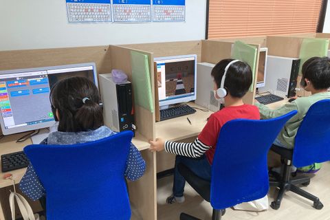 マインクラフト®を使って学ぶ個別対応型プログラミング教室のイメージ画像