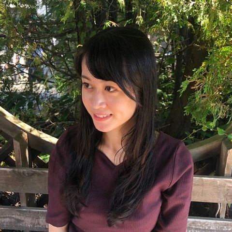 三間有紗