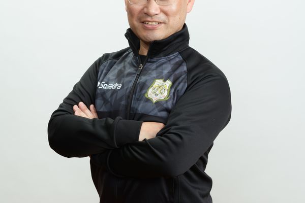 岡田　充