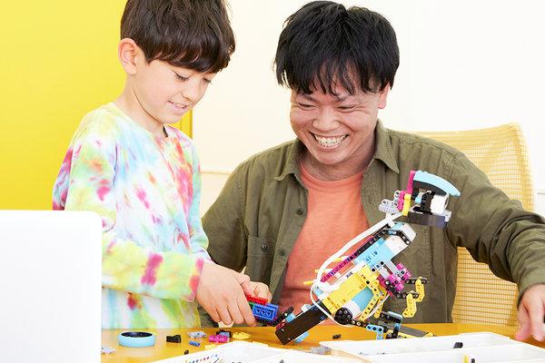 【ロボットテクニカルコース】より複雑なロボット構造や高度なプログラム制御を習得