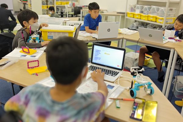 「好きなこと」を「学び」に変える プログラミング×ロボット制作×STEAM教育を 体験してみませんか？