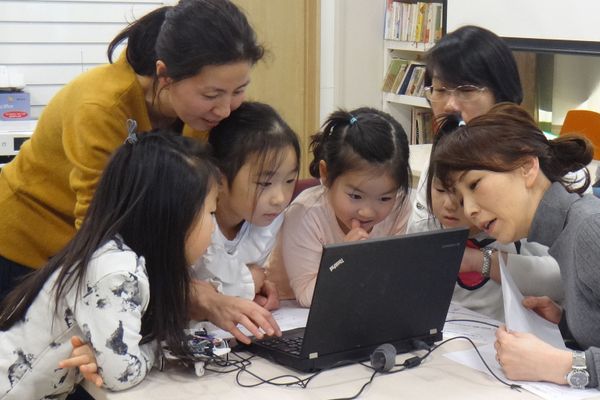 ママといっしょにプログラミング