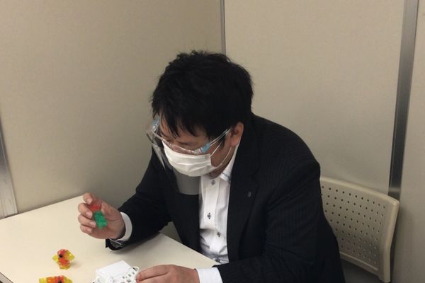 竹下　憲人