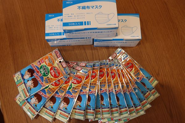 (コロナ対策)毎回、マスクを１枚お配りしています