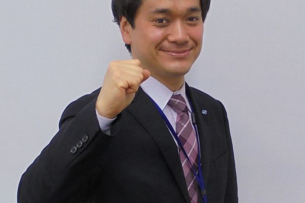 山野 一博