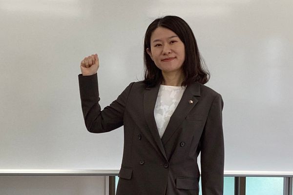 高橋佑美子