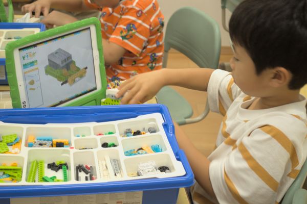 キットやｉＰａｄは貸し出し制で購入不要