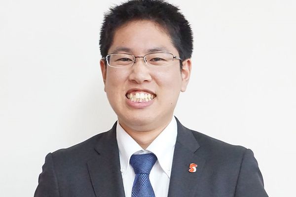 峠　敦志