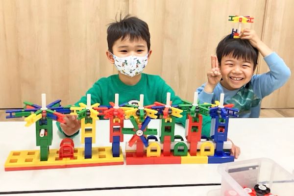 TELACOのプログラミング教室なら幼児年中さんからはじめられる