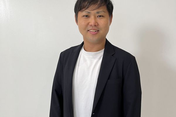 内山善氏（うちやまよしじ）